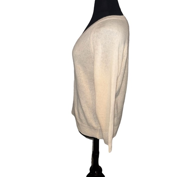 NAKED CASHMERE Women’s V-Neck 100% Cashmere Sweater - Almond Plus 1X - Picture 3 of 11